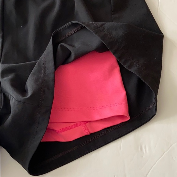 Nike shorts - Picture 8 of 11